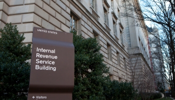 Emitirá IRS lineamientos para tratamiento fiscal de NFT